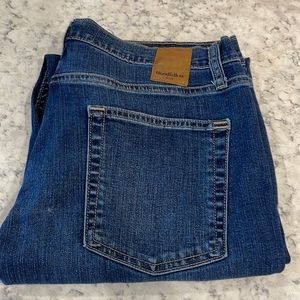 Goodfellow size 36/32 dark wash jeans